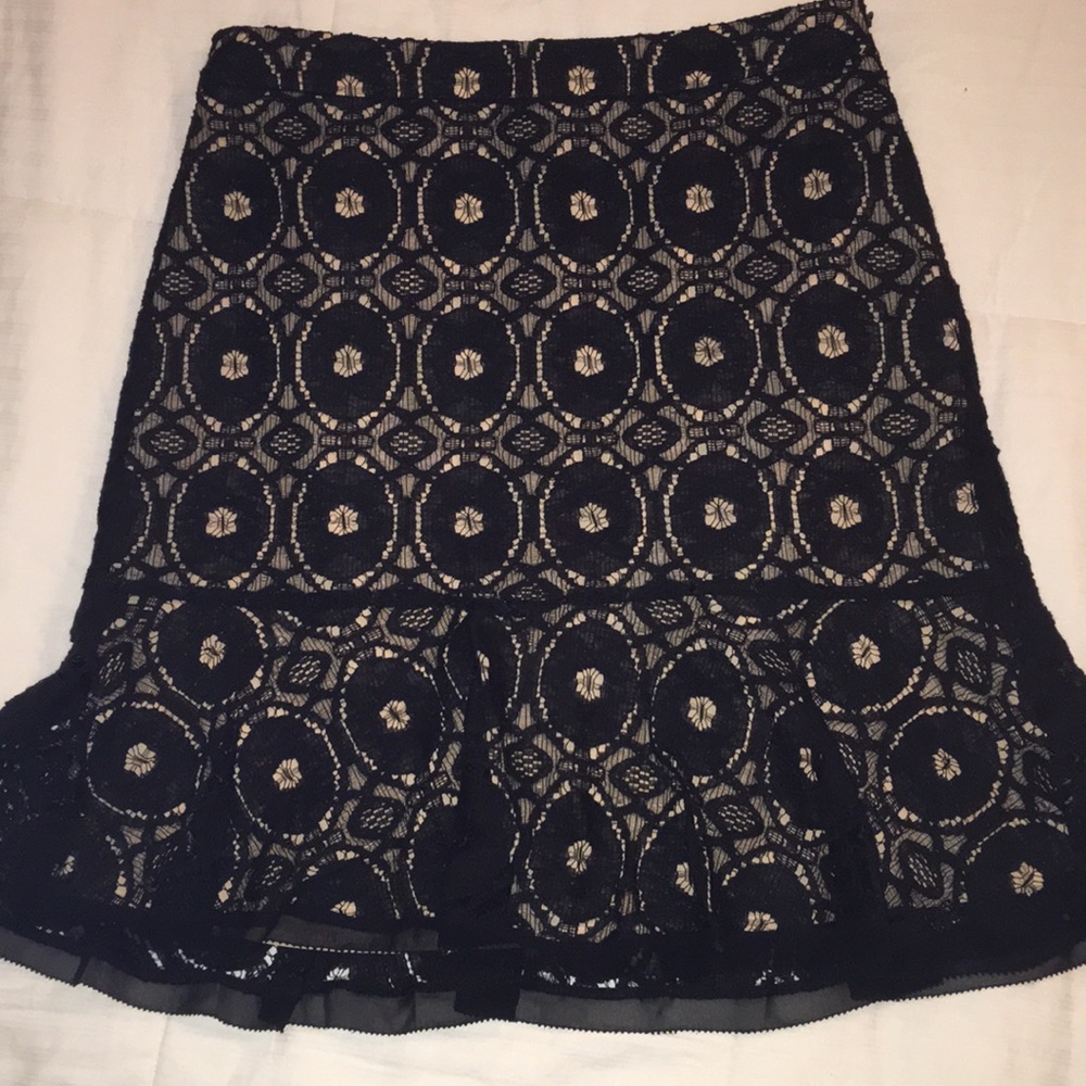 Ann Taylor black lace peplum skirt 8 P